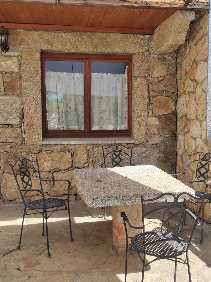 Casa Rural El Toleo Hoyos del Espino Exterior foto